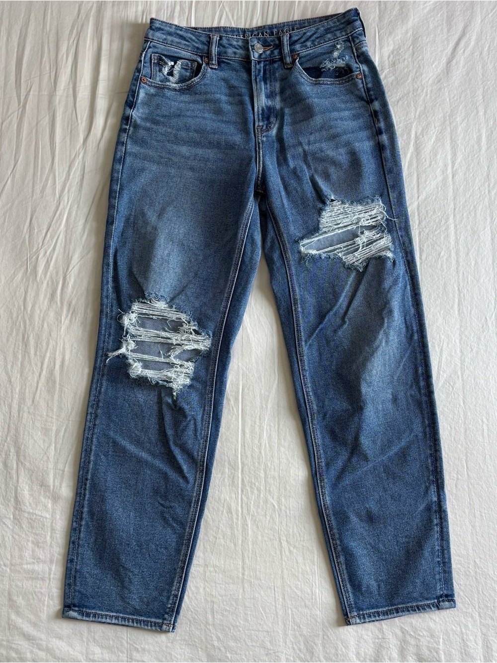 American Eagle Stretch Distressed Mom Straight Jean 4R